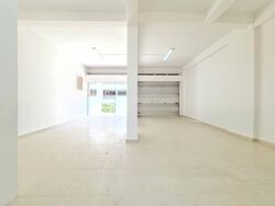 tiong-bahru-orchid photo thumbnail #10